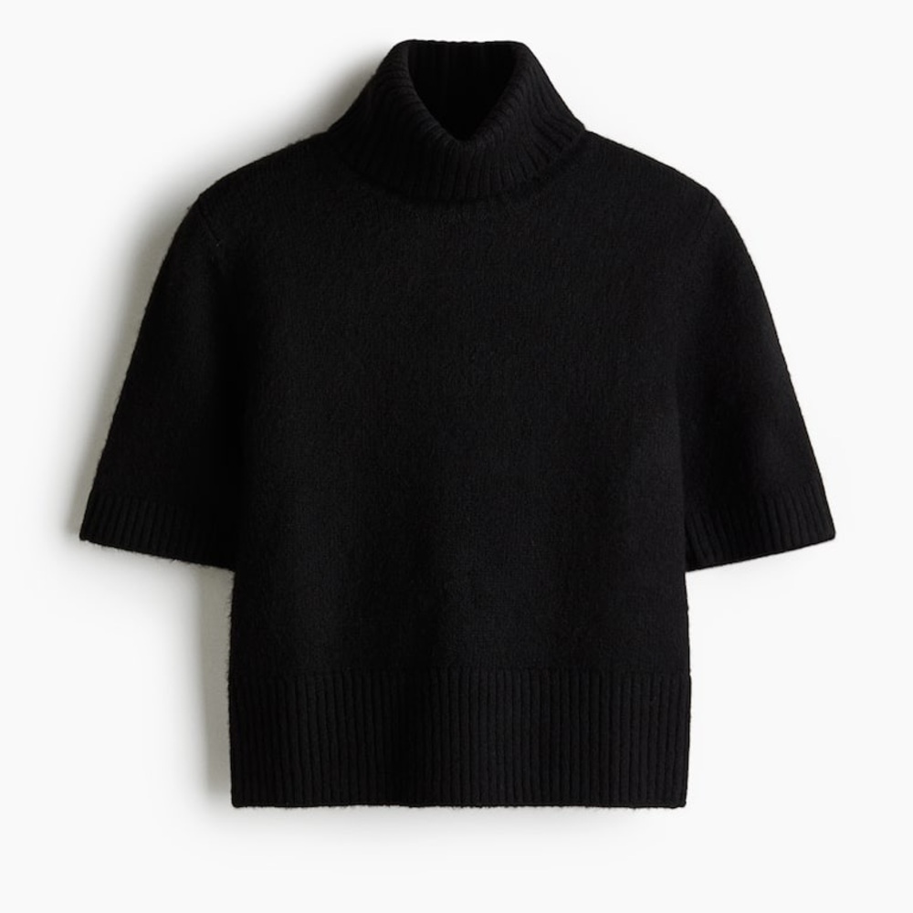 H&M Knit Turtleneck Top Size Small
